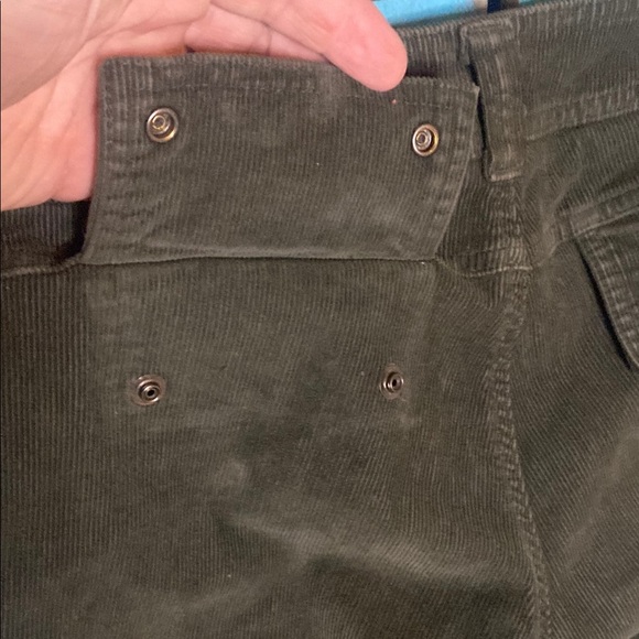 Benetton Women's Green corduroy pants dark green size small 4-6 (tag 38) - Picture 7 of 8